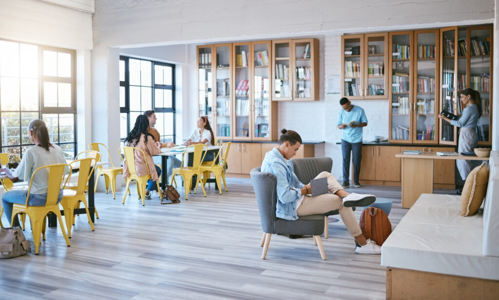 Espace commun emplacement distributeur automatique